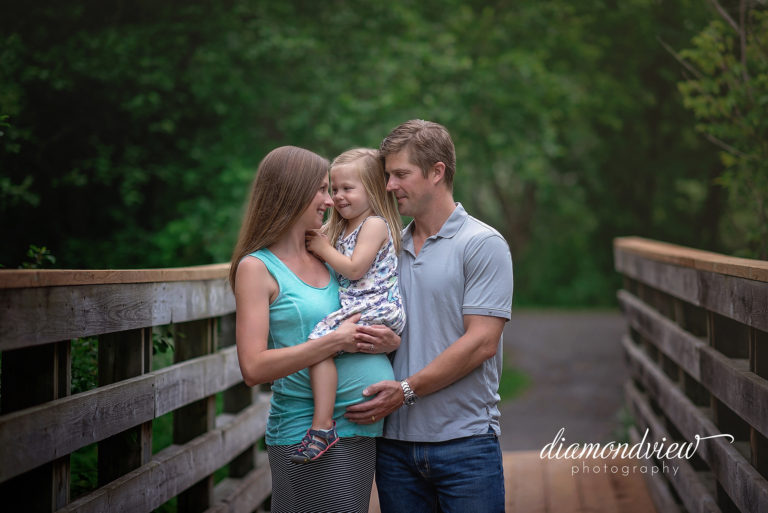 Ottawa Maternity Photographer | Only Child Expiring August 2017