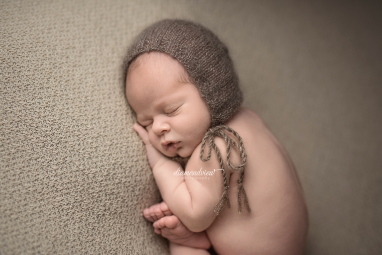 Ottawa Newborn Photographer | Baby Max