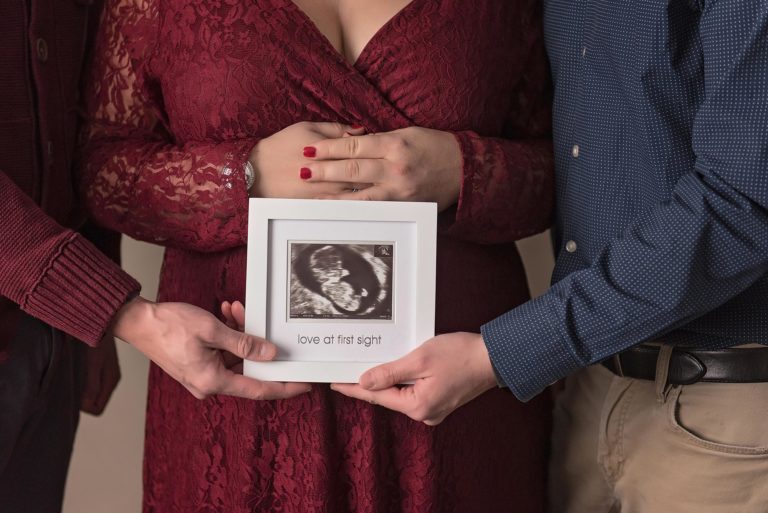 Ottawa Maternity Photographer | Baby Girl