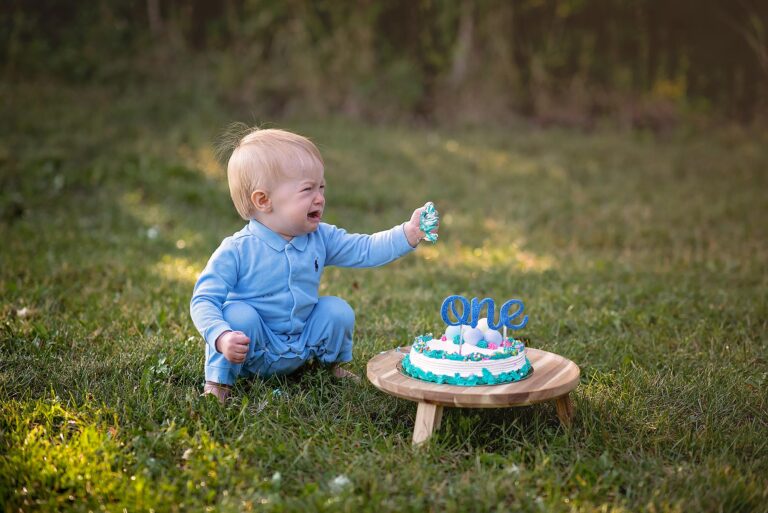 Ottawa Baby Photographer | Cake Smash with Baby A