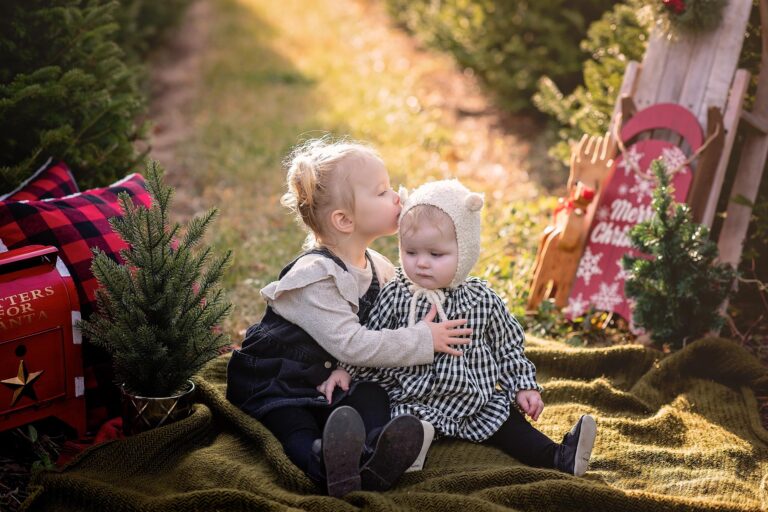 Ottawa Family Photographer | At the Tree Farm with T & K
