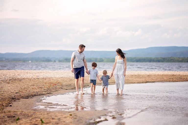 Ottawa Family Photographer | Beach Evening