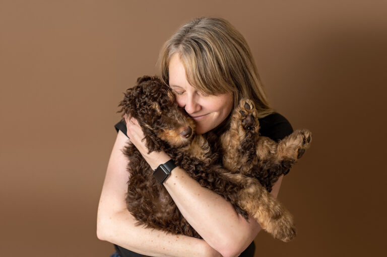 Adorable Reasons Why Family Photos With Pets Matter